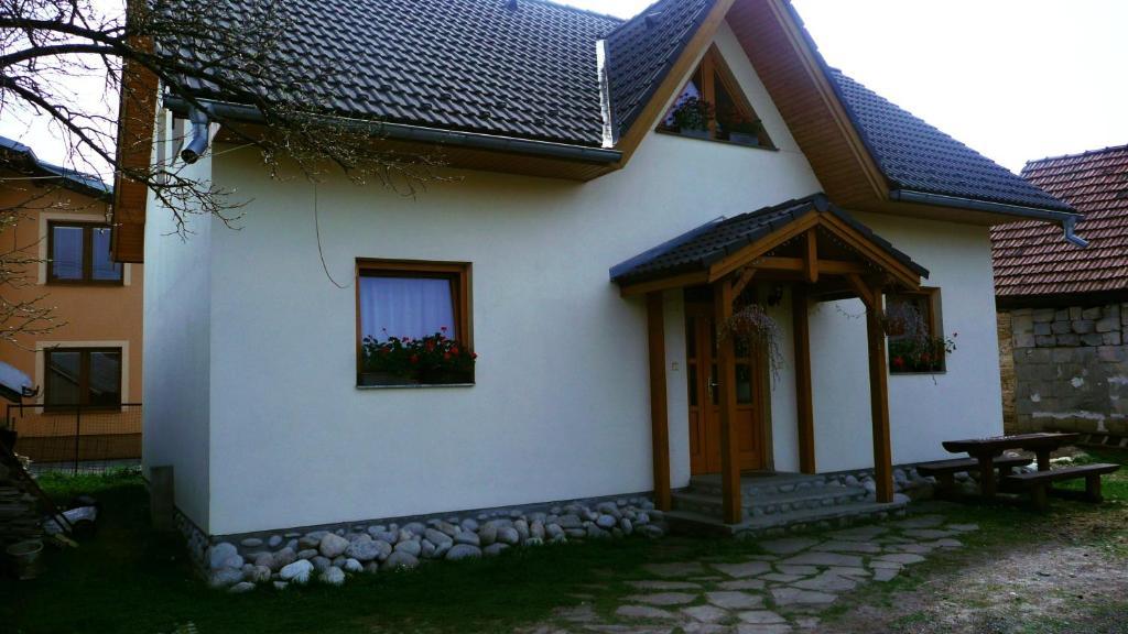 Chalupa Baran Besenova Exterior photo